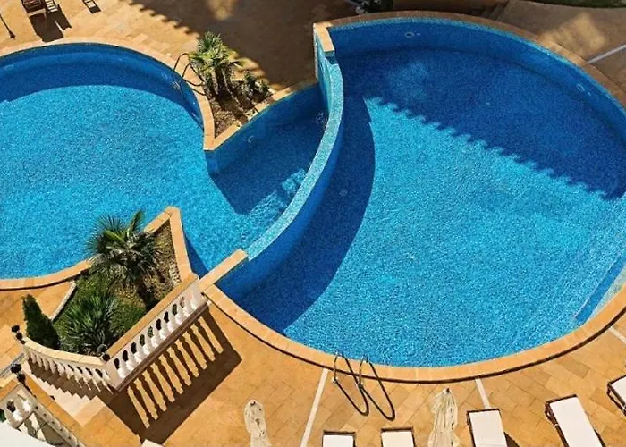 Crosswaybg Apartment