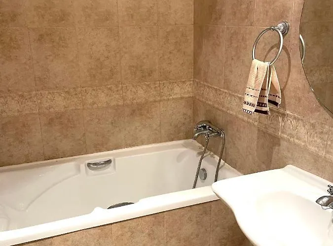 Crosswaybg Apartment